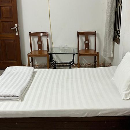 Nha Nghi Thanh Thu Hanoi Buitenkant foto